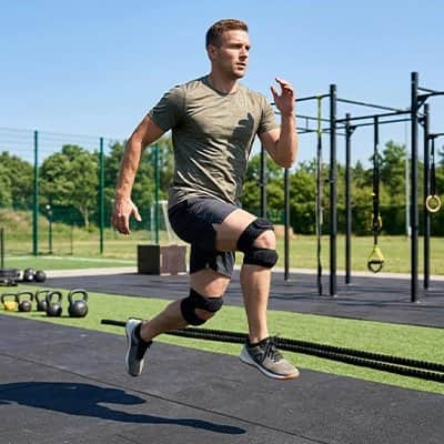 Genouillère pour le sport flexible