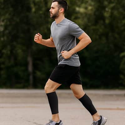 Manchons de compression mollet pour la marche