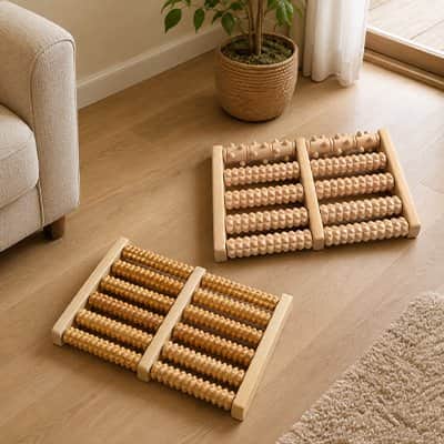 rouleau massage pied bois naturel